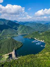 我宣佈富陽嘅山水就係一幅現實版嘅富春山居圖|。