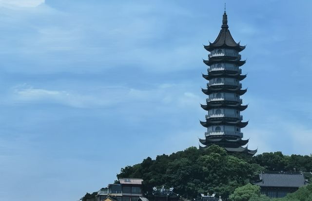空庭得秋長漫漫。