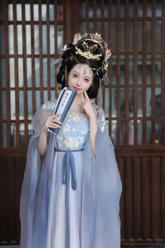 Luoyang Travel Guide