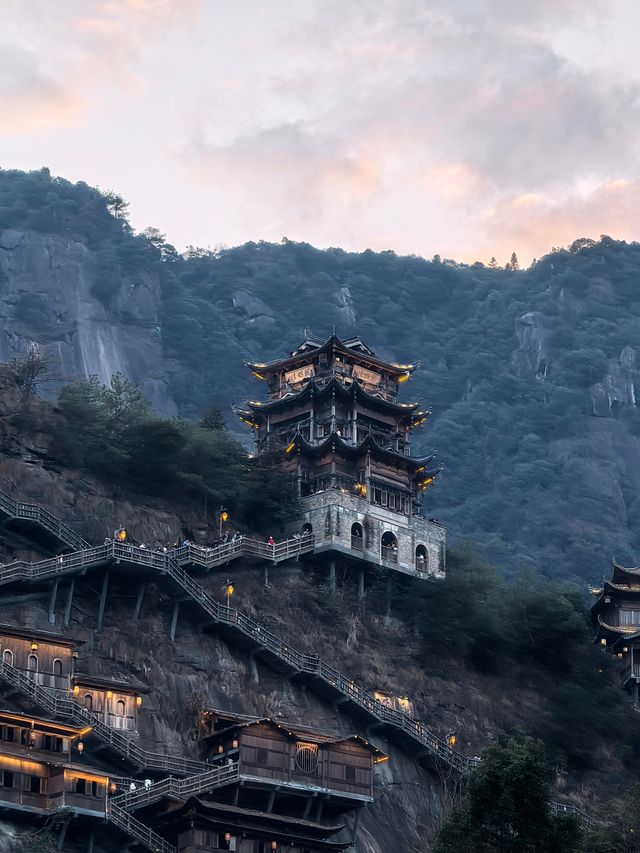 江西上饶望仙谷｜答應我一定要來這個「仙俠世界」飛一趟