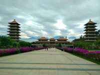 Fo Guang Shan Temple - Gaoxiong 🏯✨