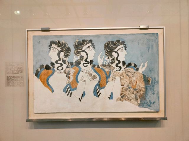 Palace of Knossos: A Glimpse into Minoan Civilization 🏛️✨