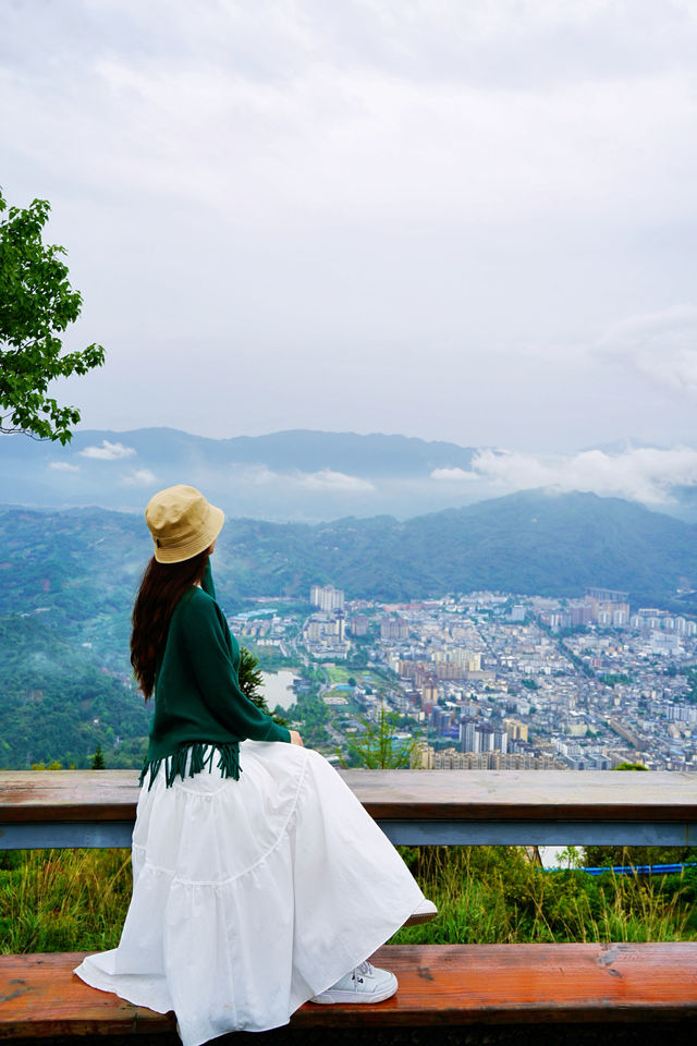 雅安一日遊｜被嚴重低估嘅小眾旅遊地