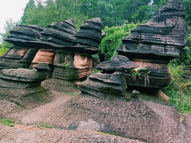 The Enchanting Red Stone Forest in Hunan