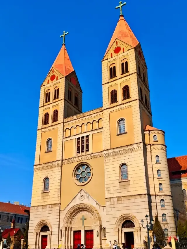 Weekend Getaway to Qingdao: Sea Breeze and Beer! 2-Day Travel Guide