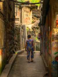 🚪 Did I Just Photograph My Childhood? (Or a Time Portal in Chongqing?)