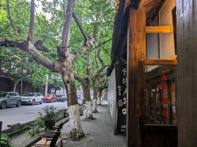 More than just Blue tears in Dujiangyan!