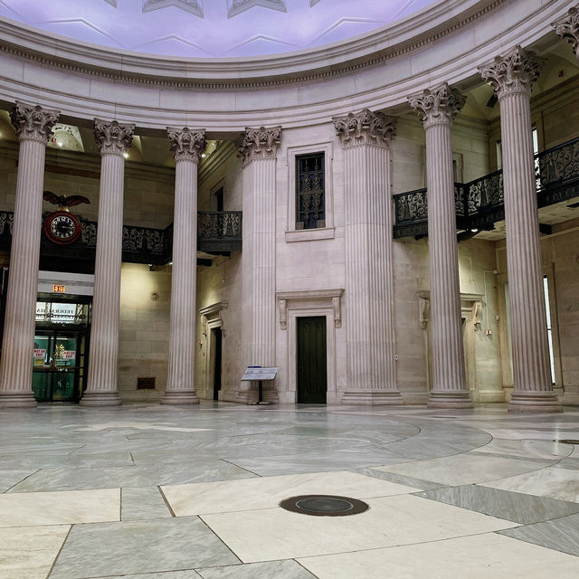 FEDERAL HALL - NEW YORK CITY