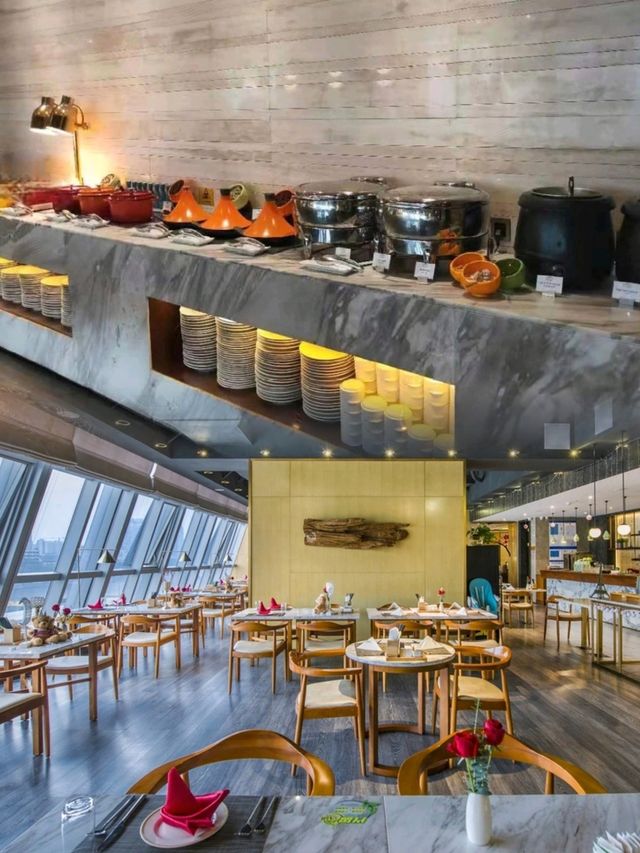 欣賞珠江景色：廣州北京路天字碼頭亞朵S酒店