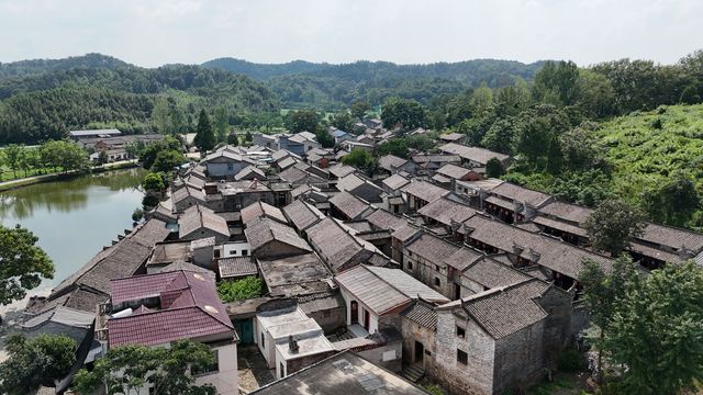 河南新縣丁李灣古村