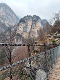 登頂嵩山雪後仙境