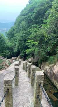 青陽九子巖:景色醉人的山水秘境