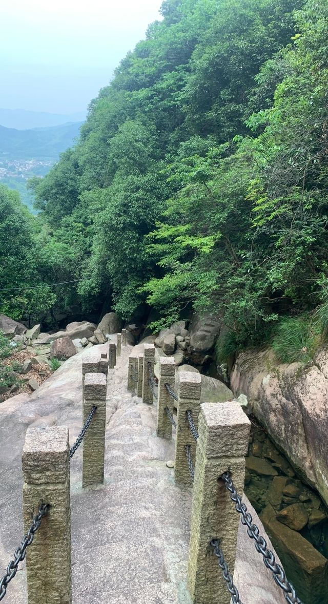 青陽九子巖:景色醉人的山水秘境 青陽九子巖:景色醉人的山水秘境