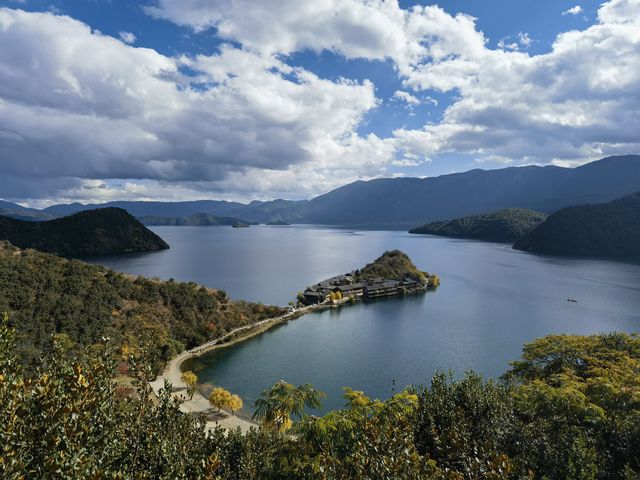 一次非常滿意的旅程~印象最深刻的是騰沖火山地質公園,自費坐了熱氣球,非常驚喜,極力推薦!!~ 銀杏村雖 一次非常滿意的旅程~印象最深刻的是騰沖火山地質公園,自費坐了熱氣球,非常驚喜,極力推薦!!~ 銀杏村雖