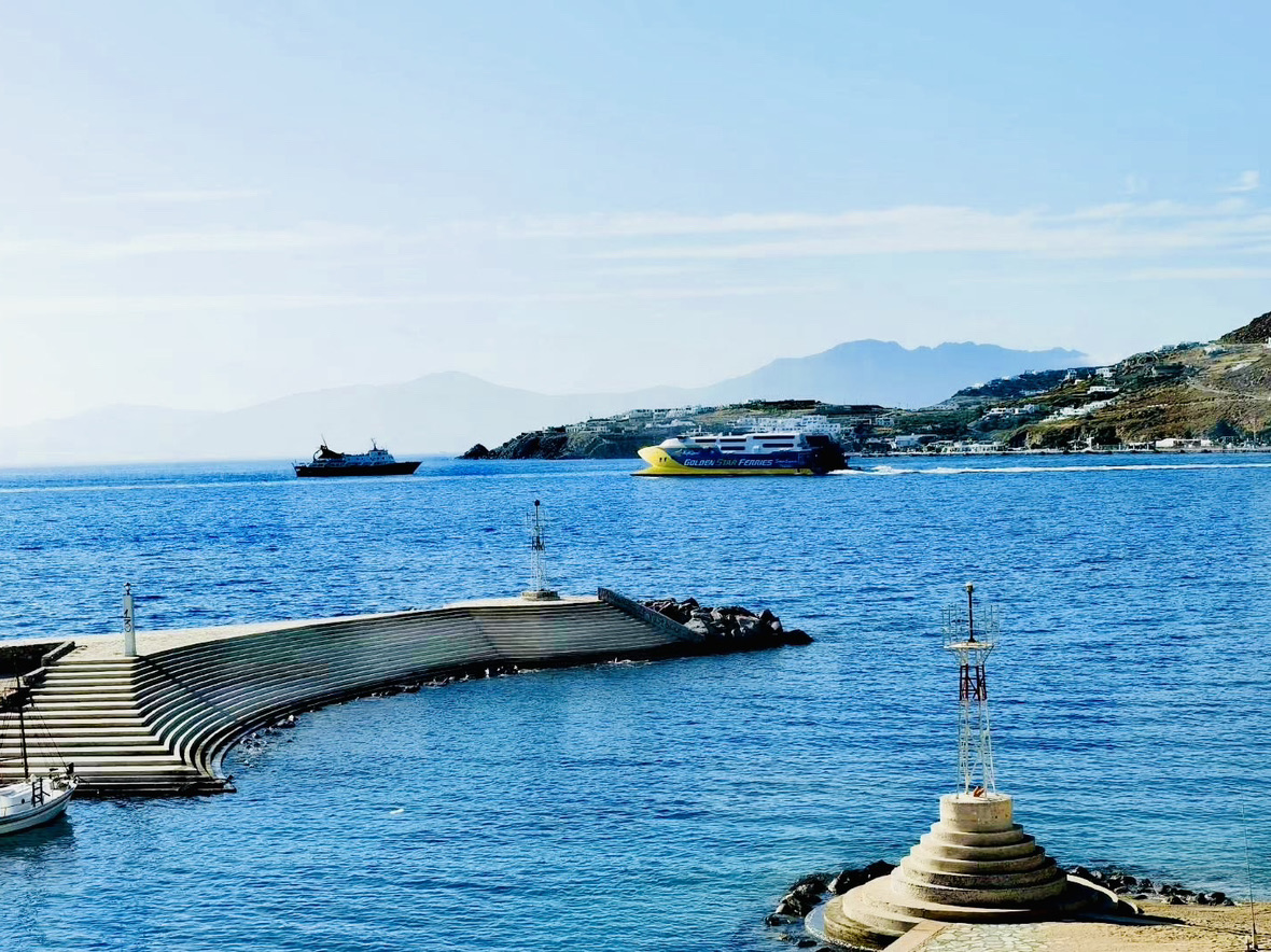 Check-in at Mykonos, Greece