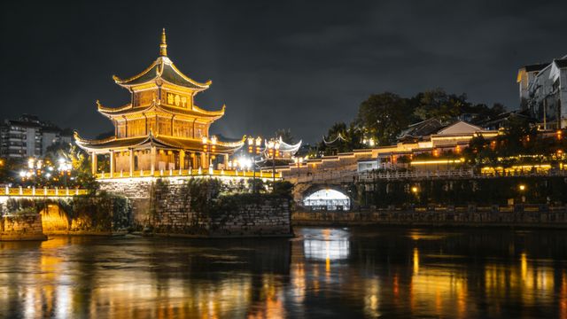 凌晨直飛!4小時閃現在貴陽的酸辣江湖,3天2夜爽到不想走! 凌晨直飛!4小時閃現在貴陽的酸辣江湖,3天2夜爽到不想走!