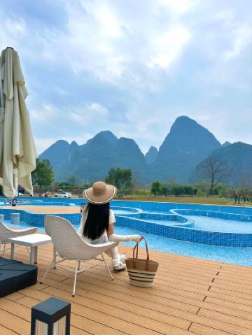 Stunning mountain and rural scenery! A complete stay experience at Yangshuo Xishi Manor.