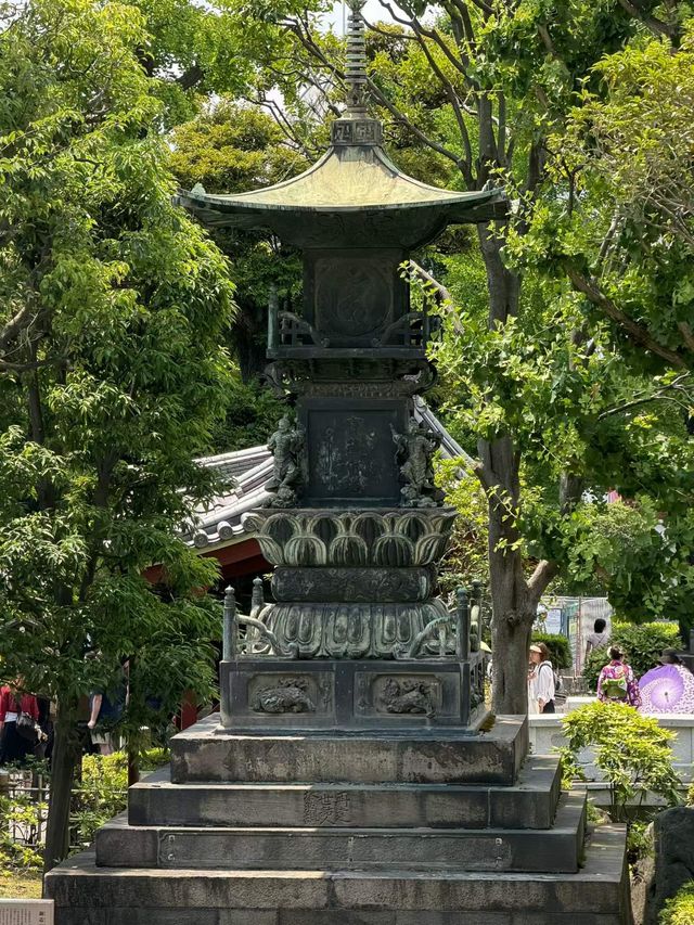 In-depth urban roaming guide to explore Tokyo’s hidden humanity