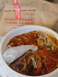 Bring 2 bags when you visit Dalian.