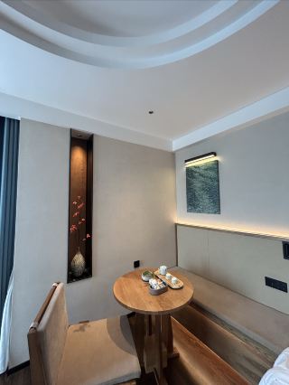 The top choice for business or vacation in Linwu: Pinman Chen Hotel. You'll fall in love after just one stay.