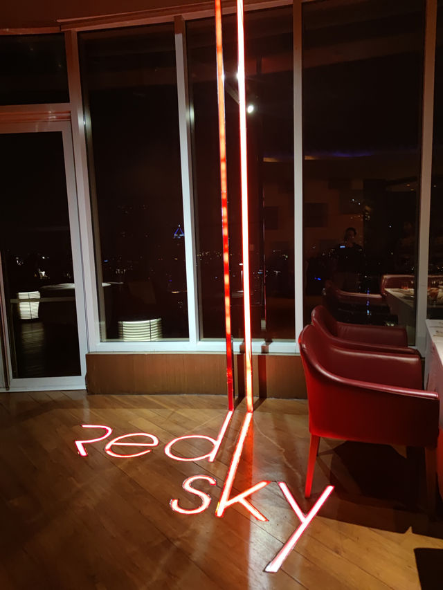 曼谷浪漫天空酒吧 Red Sky