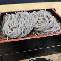 【韓国ソウル・鐘閣】1954年創業ミシュラン掲載の伝統蕎麦店「美進」