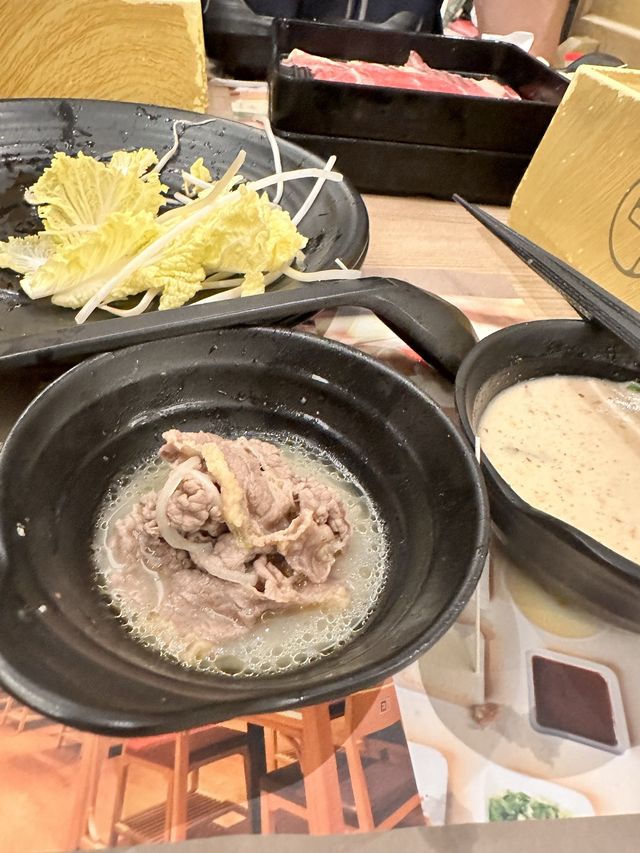 無限回頭🤩日牛涮涮鍋😊