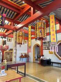 ทำบุญที่สมาคมสว่างกตัญญูธรรมสถาน (เม่งหงี่ตั๊ว)