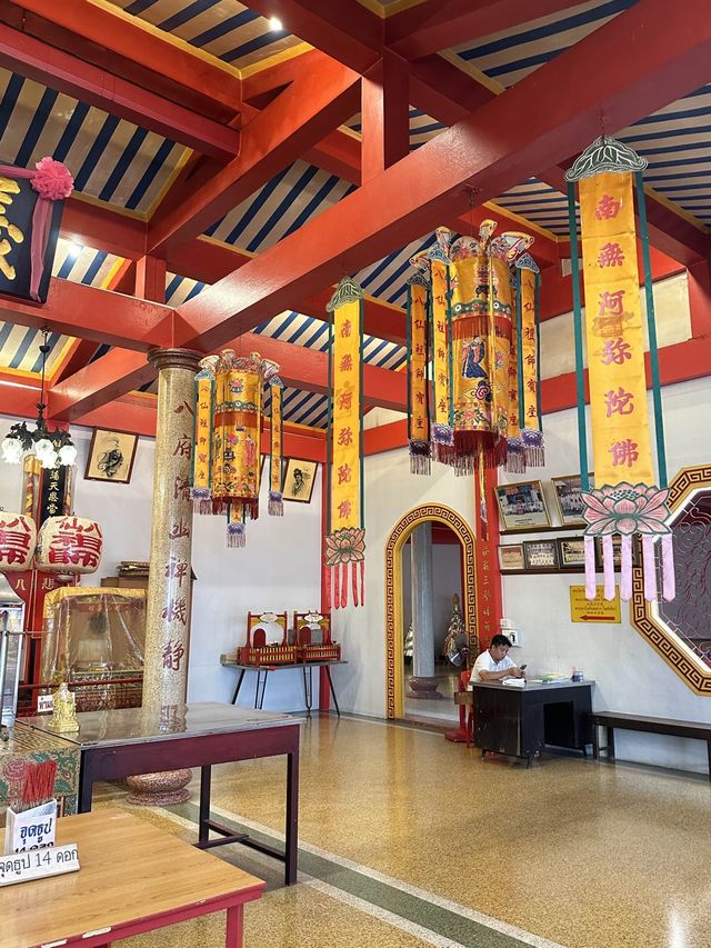 ทำบุญที่สมาคมสว่างกตัญญูธรรมสถาน (เม่งหงี่ตั๊ว)