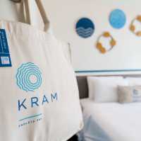 💙Kram Pattaya โรงแรมติดริมทะเลฟีลไลค์ซานโตรินี