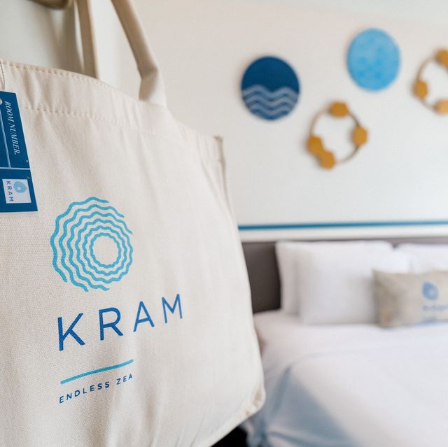 💙Kram Pattaya โรงแรมติดริมทะเลฟีลไลค์ซานโตรินี