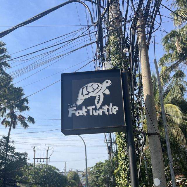 스미냑 인생 최고 브런치집 The Fat Turtle
