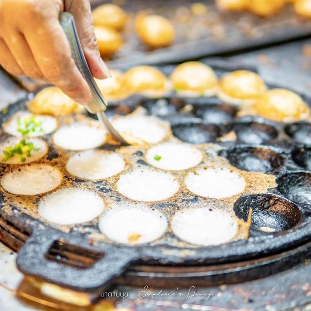 ตลาดโต้รุ่งหัวหิน ถนนคนเดินแหล่งรวมของกินอร่อย