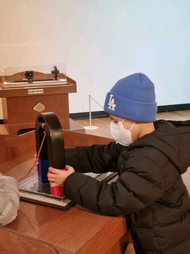 모든 사물의 역사 기획전