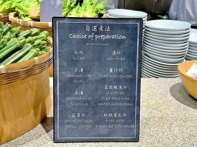 點解要早半年訂位？mezza9 「與廚共饗」超抵食海鮮自助晚餐。