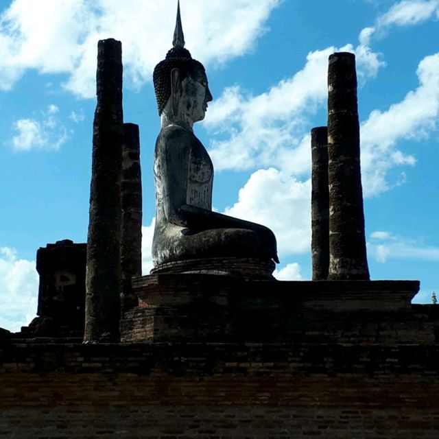 ทัวร์เมืองโบราณ "ศรีสัชนาลัย" มรดกโลก