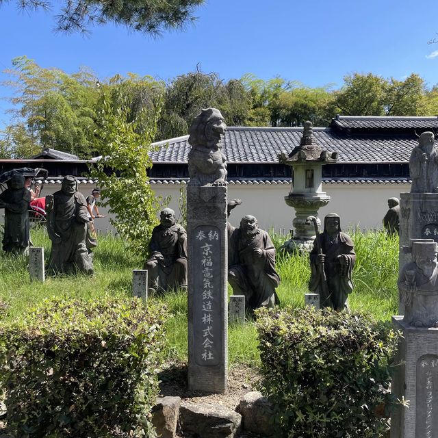 【京都府】嵐山の隠れた名所！？圧巻の嵐山羅漢！