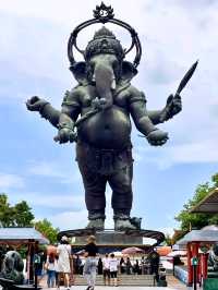 ฉะเชิงเทรา ทริปขอพร ยินดี มีสุข