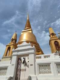 ทำบุญวัดบวรนิเวศวิหาร