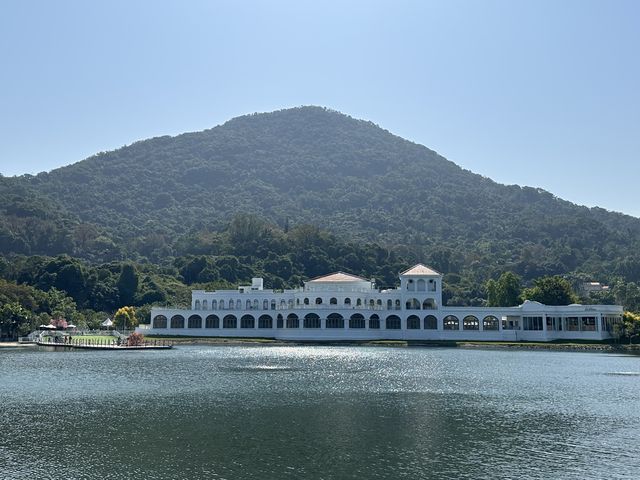 本地遊 | 大埔Lake House | 大紅鬱金香賀新年