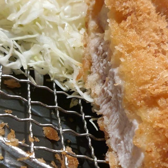 奈良商店街美味的炸豬排【 とんかつ がんこ 頑固豬排
】