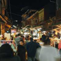 ถนนคนเดิน ตลาดเก่าริมน้ำจันท์ 
