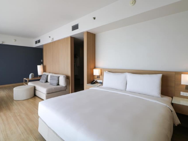 The Andaman Beach Hotel Phuket Patong 