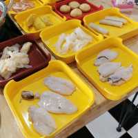 ลงหม้อสุกี้ ชาบู​บุฟเฟ่ต์​ราคาประหยัด 