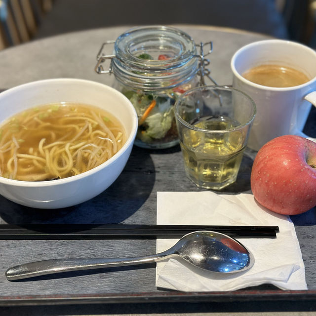 澳門環亞貴賓室-龍騰出行