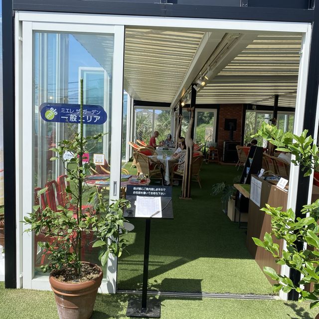 淡路島「ミエレ ザ ガーデン」西海岸！大人気のカフェはなんと生ホイップクリームかけ放題！景色抜群！デートにおすすめ