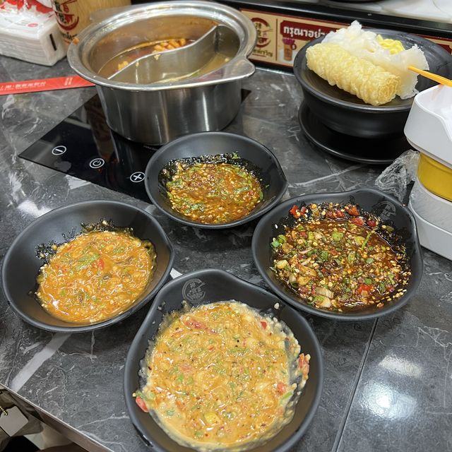 อากาศเย็นหน้าฝน ชวนมาซดหม่าล่ากันค่ะ