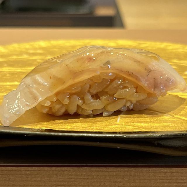 【大阪・天王寺】予約困難店の味を楽しめる「鮨さわ田」