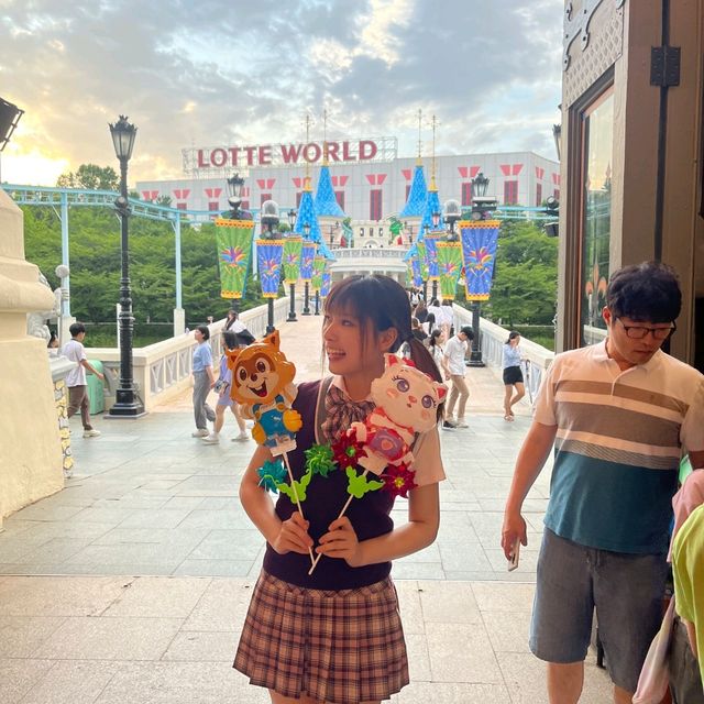 韓國／首爾／蠶室 Lotte World樂天世界