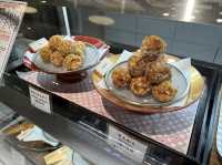 東京・渋谷。1個でもその場で食べられるからあげ屋さん『KENTYSKITCHEN.SHIBUYA』